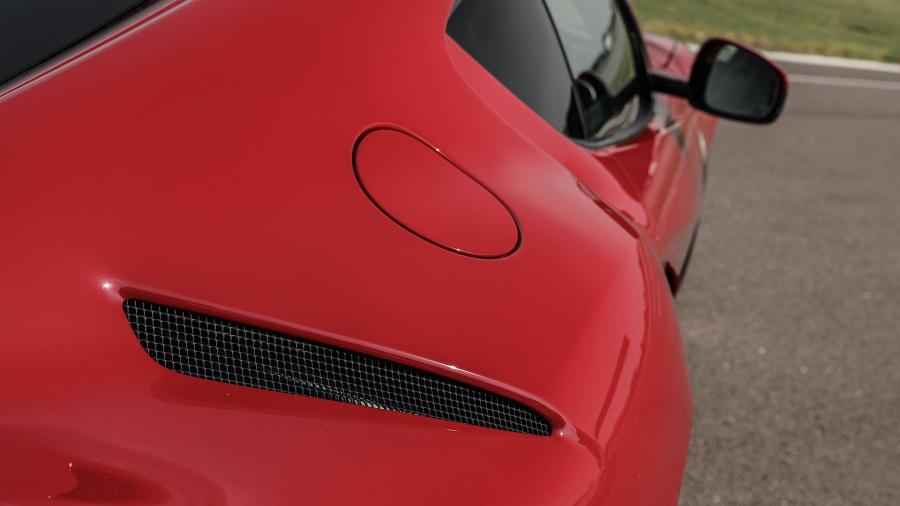 Детали экстерьера Ferrari 812 Superfast 2017 года  (фото 58 из 91)